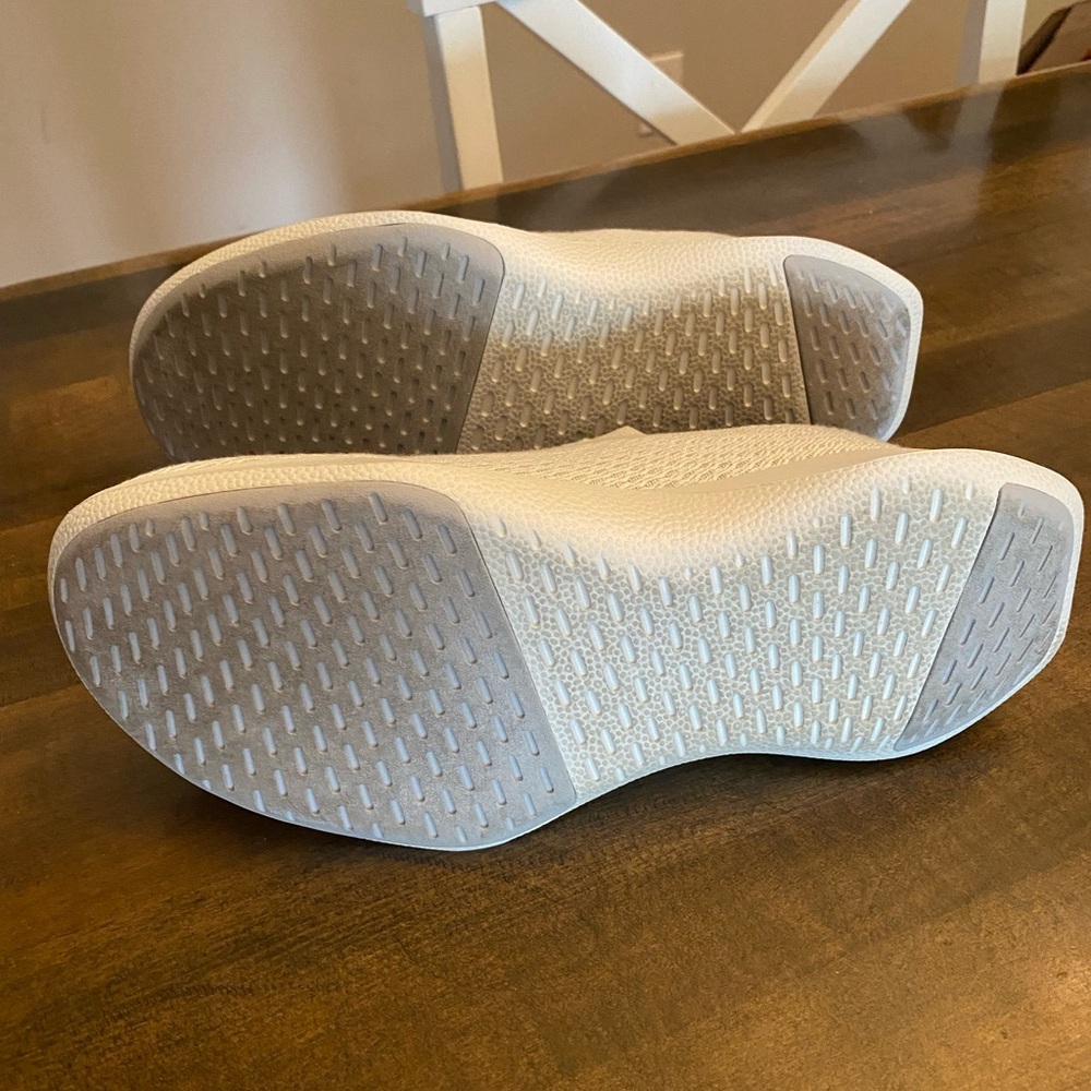 Allbirds Slip On - image 2